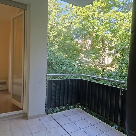 Sewer דירה באדן-באדן